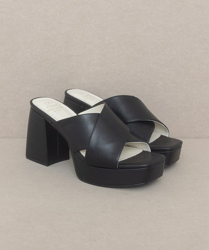 Carmen - Chunky Platform Mule Heel