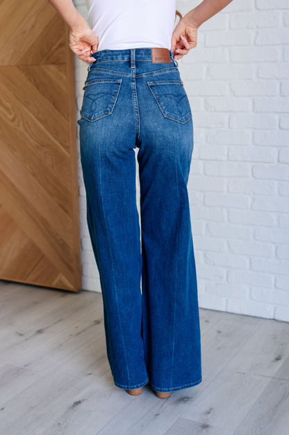 Eliza Control Jeans